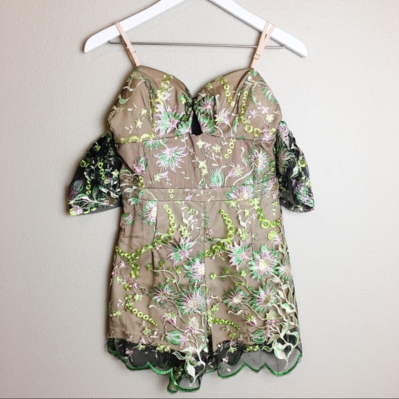 Nude Green Floral Short Romper - Picture 2 of 5